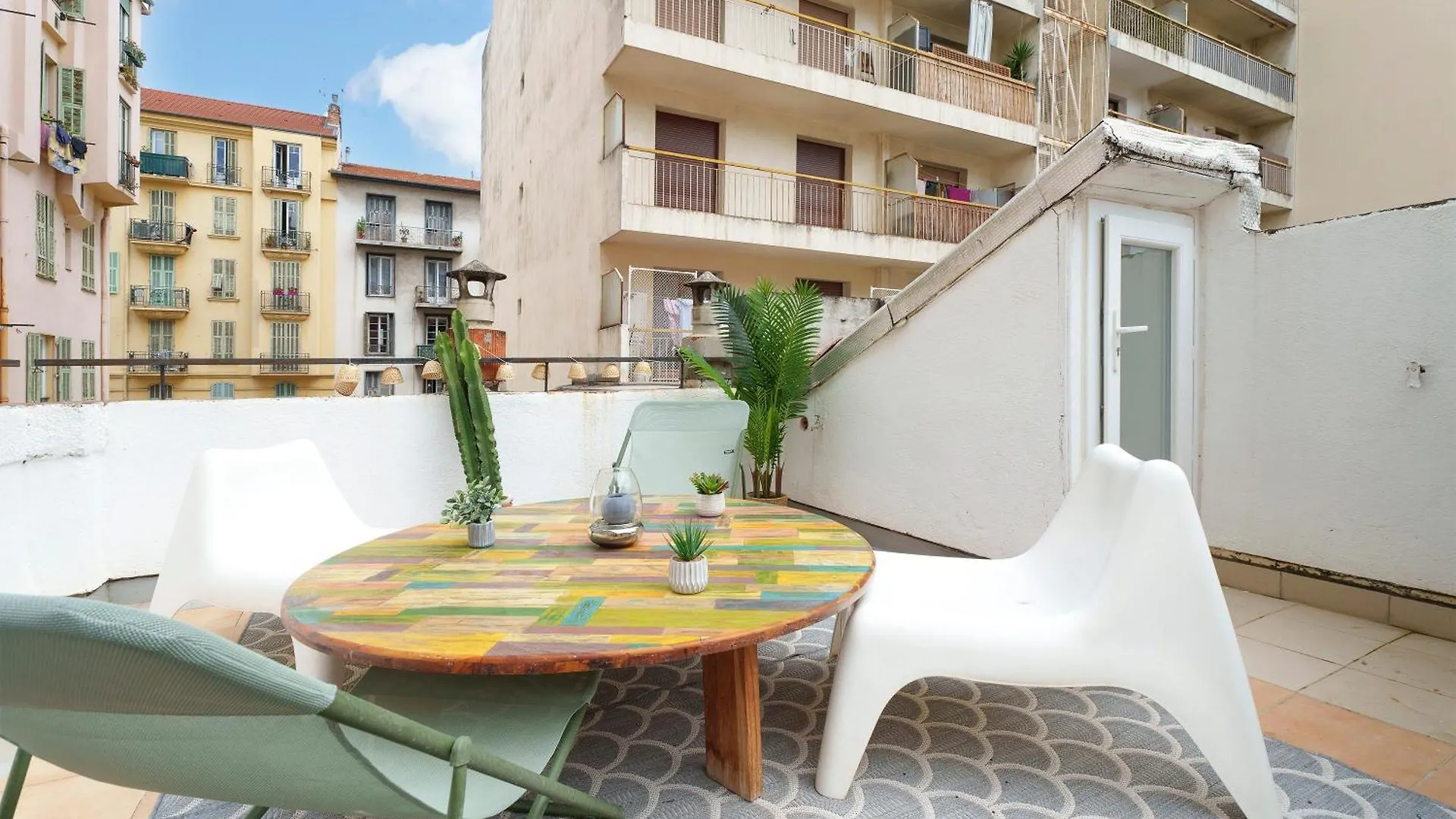 Nice Renting - Barberis - Unique Getaway 2-Room With Rooftop Terrace Apartment