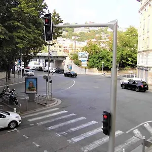  Appartement 2 Spacious Bedrooms Near Riquier Station!
