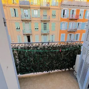  Appartement 600m Port, Tramway, Clim, Wifi